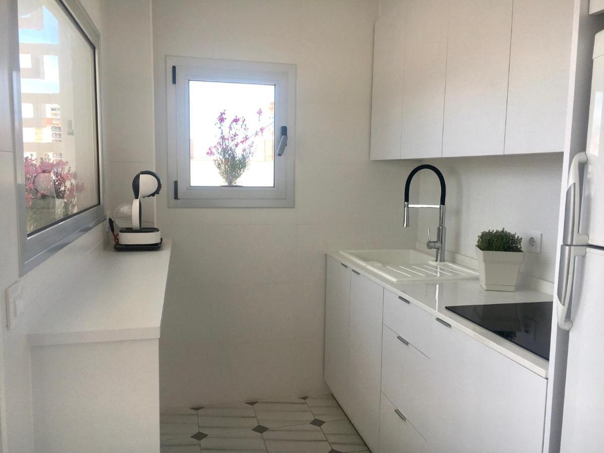 Apartamento Primera Linea De Playa Бельрегуарт Экстерьер фото