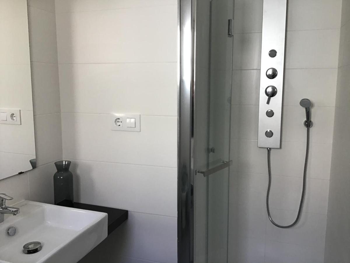 Apartamento Primera Linea De Playa Бельрегуарт Экстерьер фото