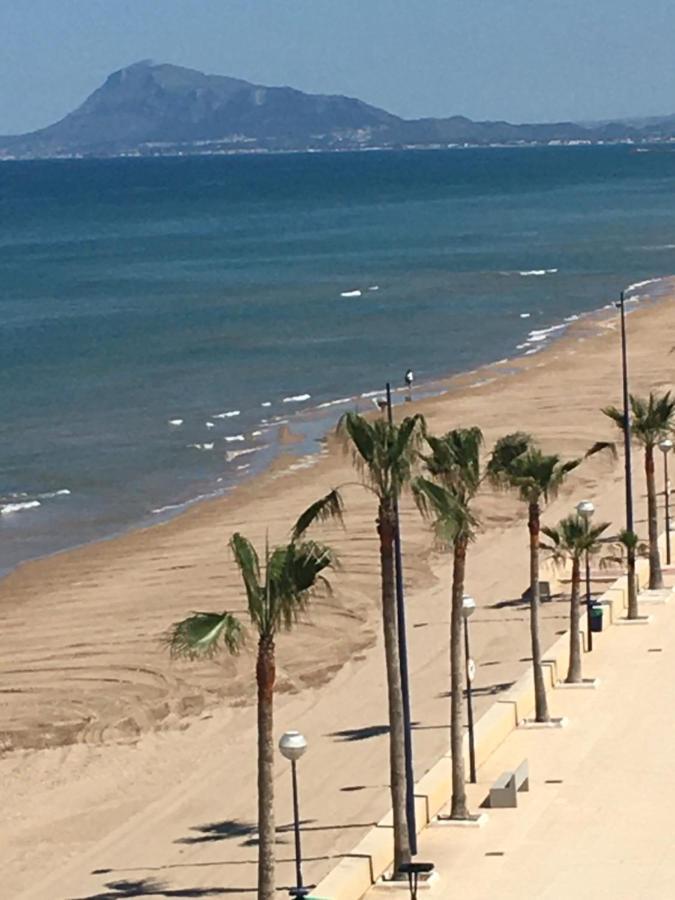 Apartamento Primera Linea De Playa Бельрегуарт Экстерьер фото